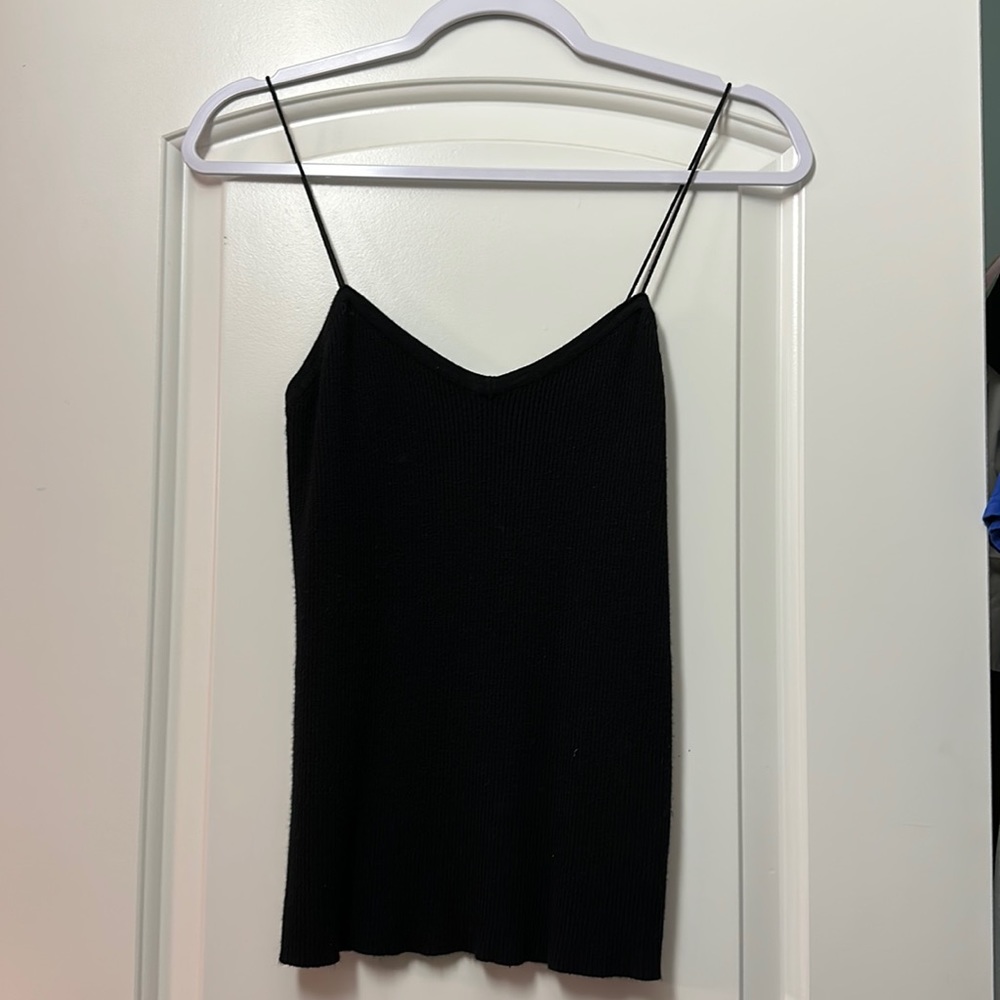 Free the rose's black sweater tank
